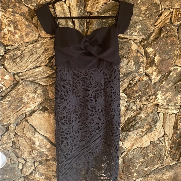 🔥lace dress off shoulder - size sm - Picture 4 of 9